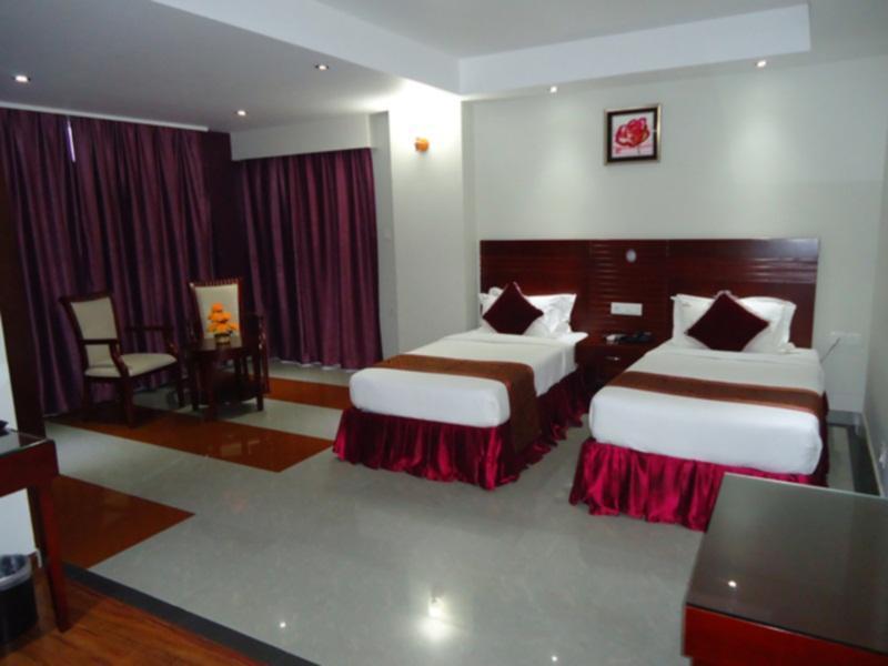 Hotel Hiton Perintalmanna Dış mekan fotoğraf