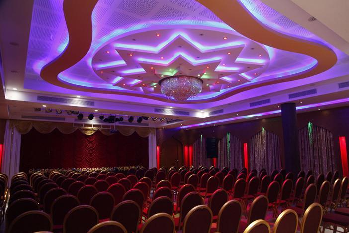Hotel Hiton Perintalmanna Dış mekan fotoğraf