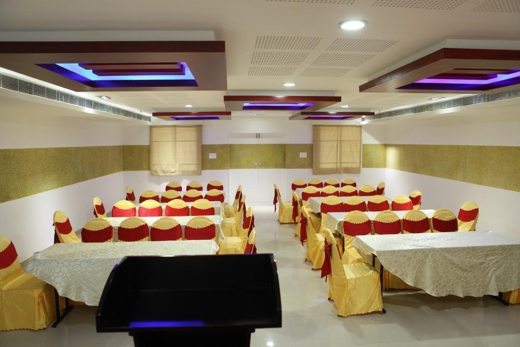 Hotel Hiton Perintalmanna Dış mekan fotoğraf